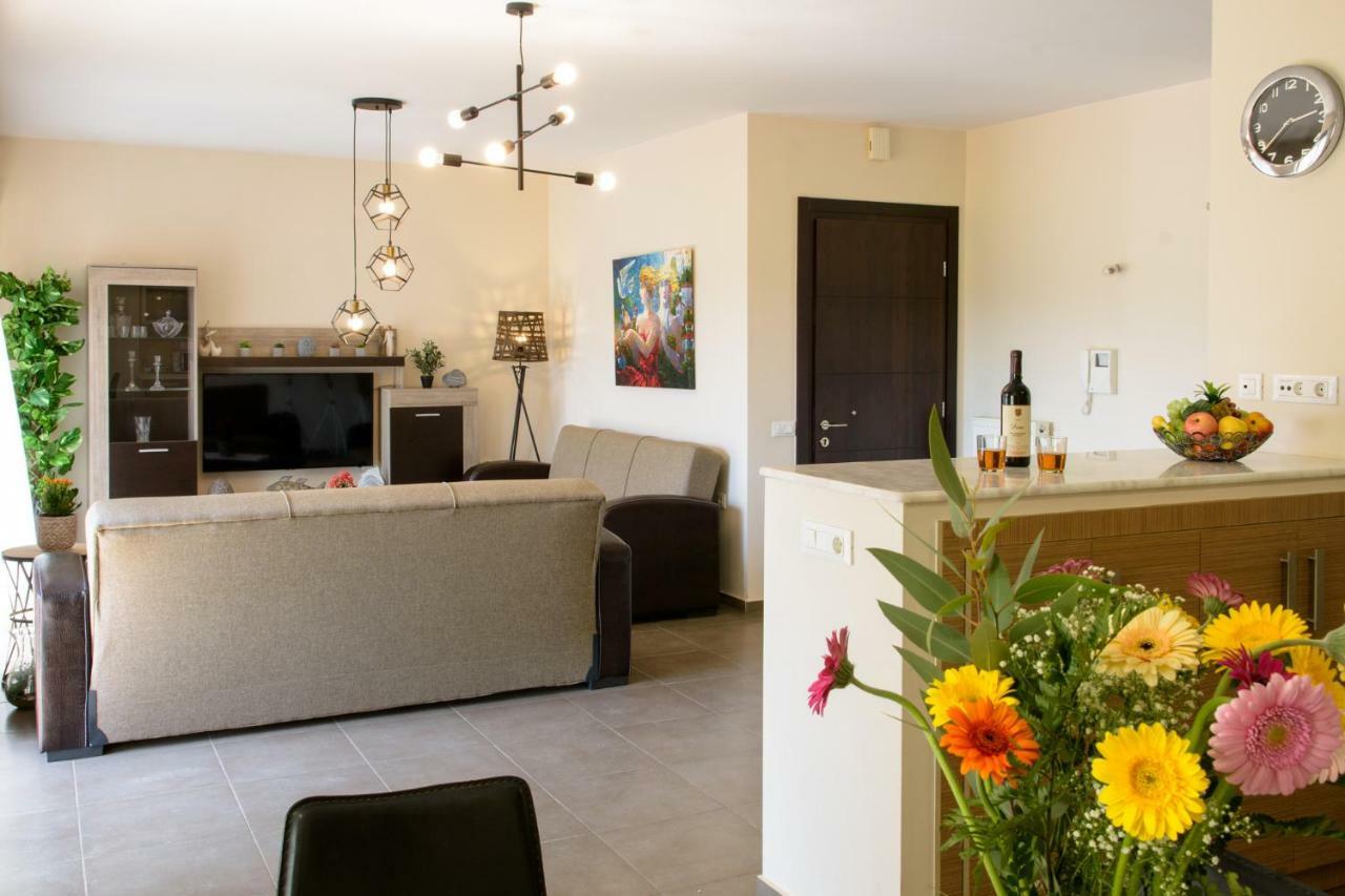 Ferienwohnung Hra House Agios Nikolaos Exterior foto